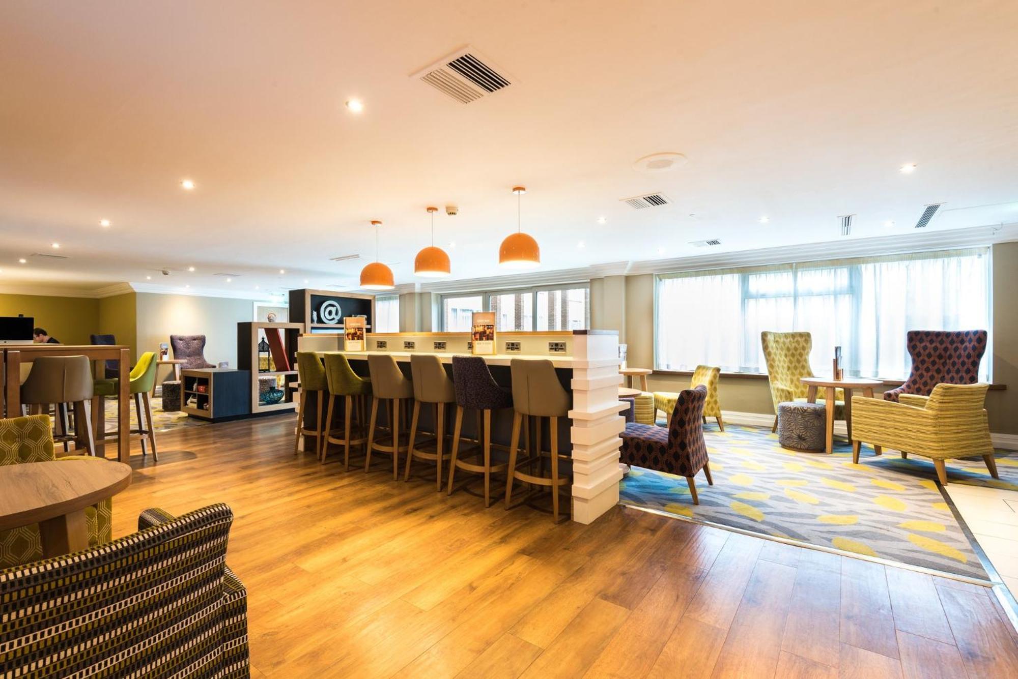 Holiday Inn Chester South By Ihg Exteriör bild